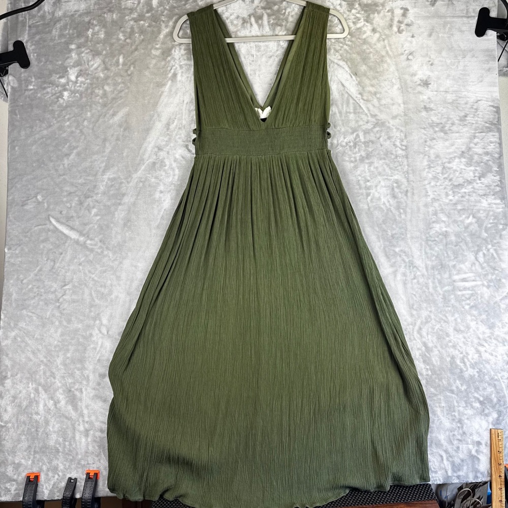 Just Found Maxi Dress Women XL Green V-Neck Smocked Cutout JDW6164 (1602)